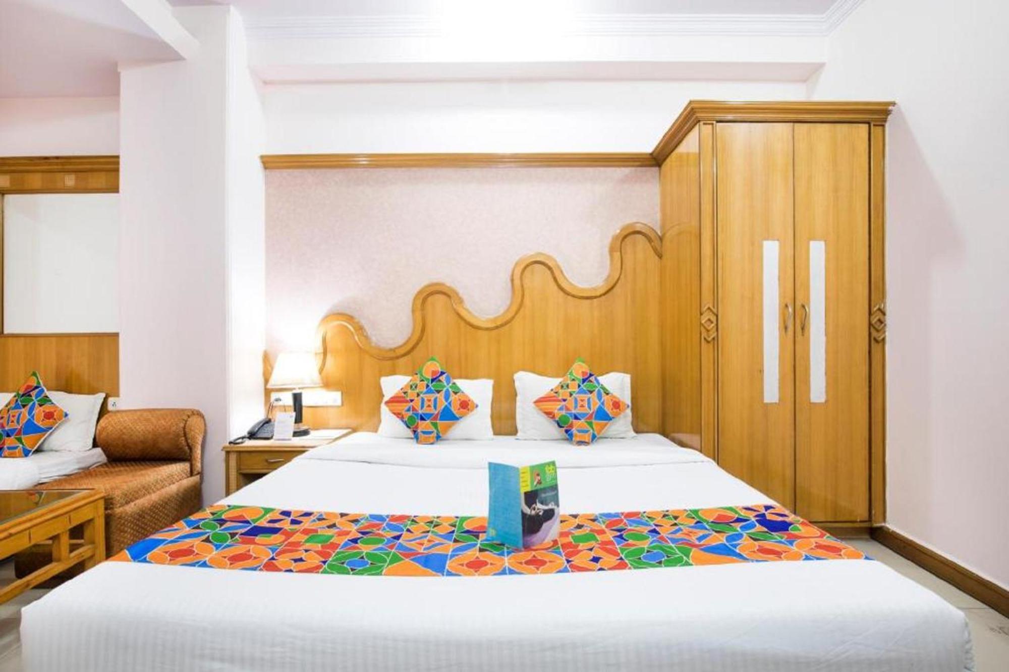 Hotel Kochar Continental New Delhi