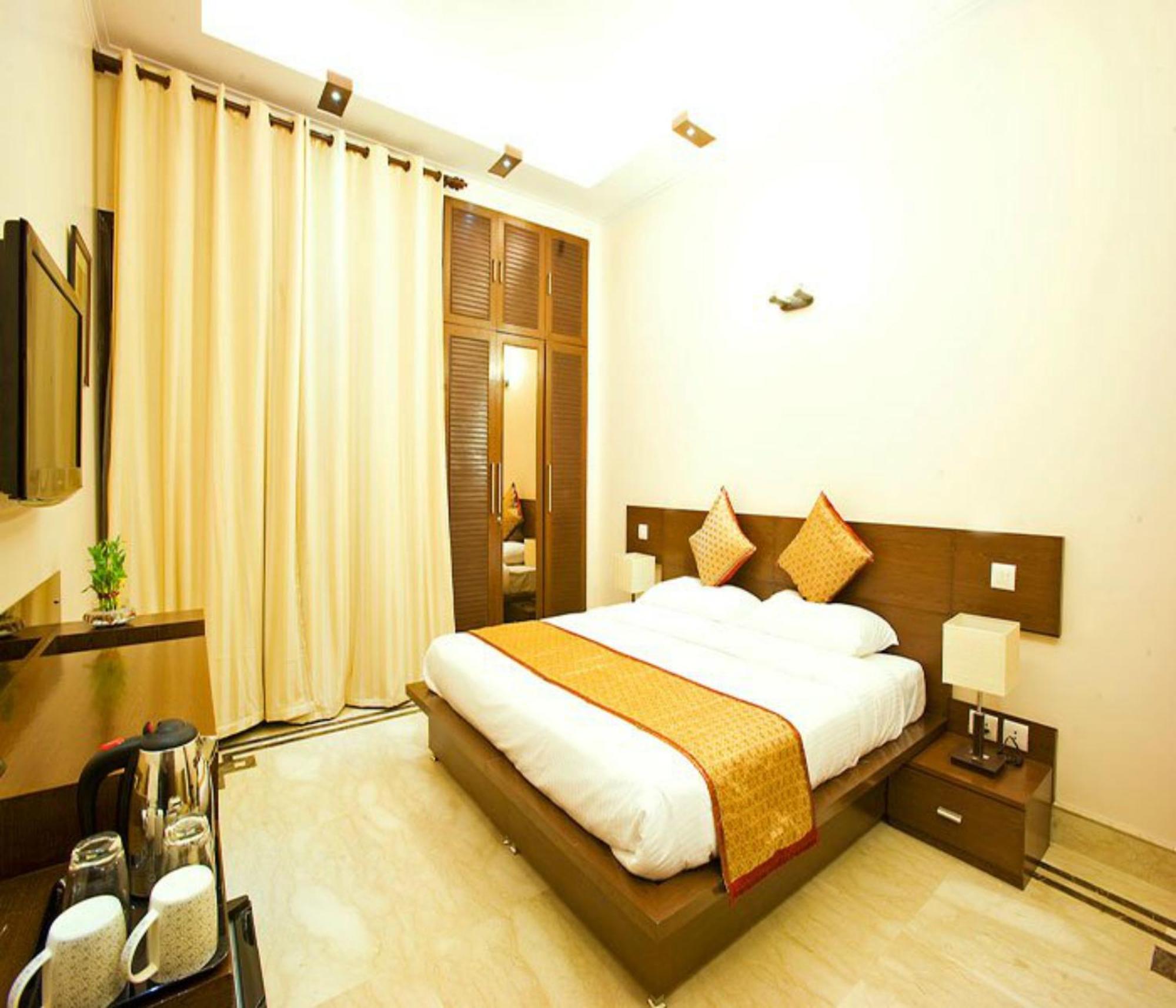 Evergreen New Delhi