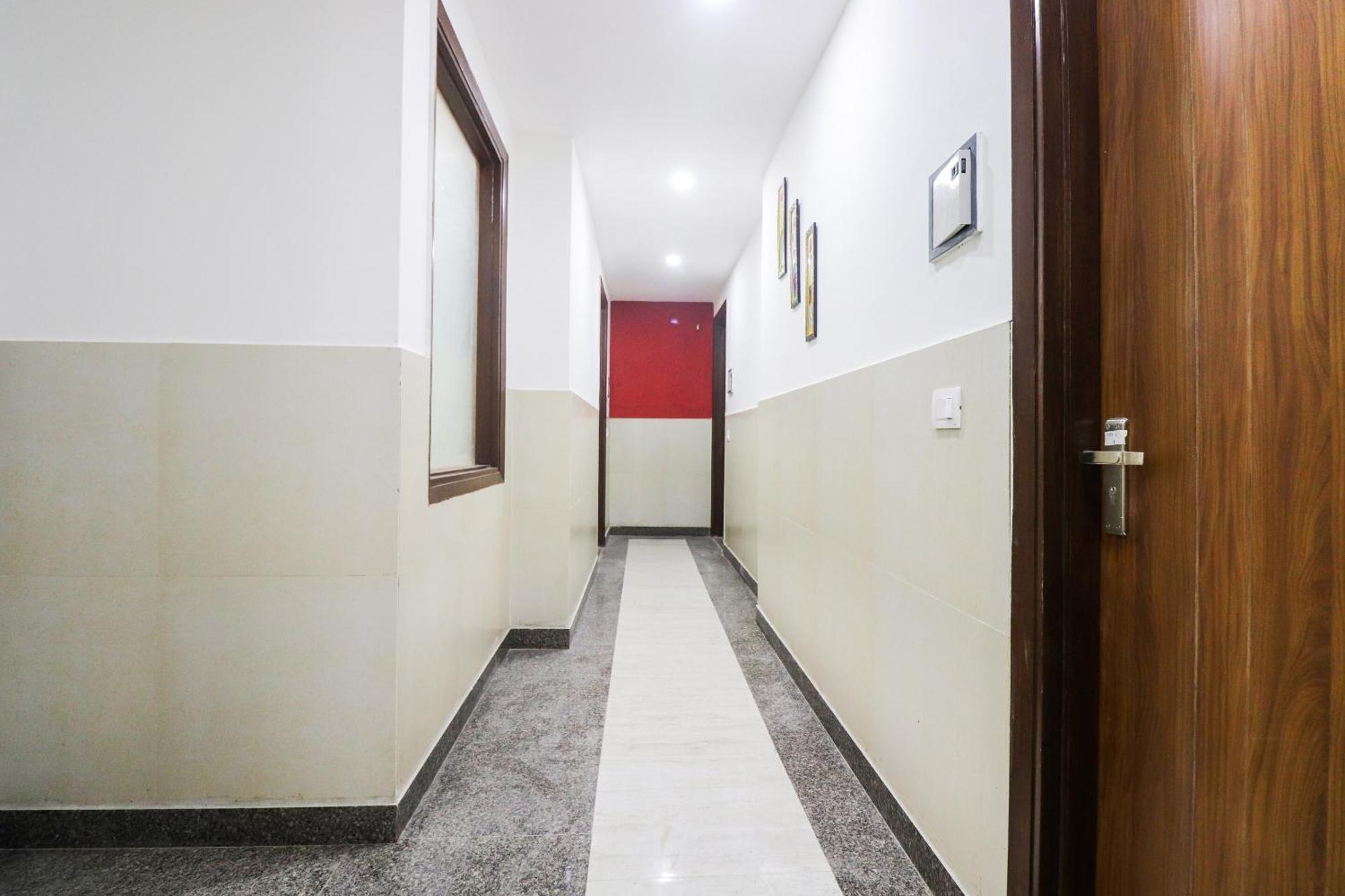 O Aakash Residency 3*