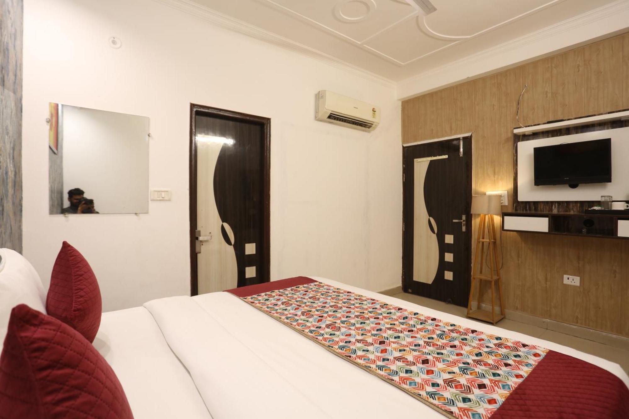 Grand Kiara Delhi Airport By Ss Group Hotel Nova Deli