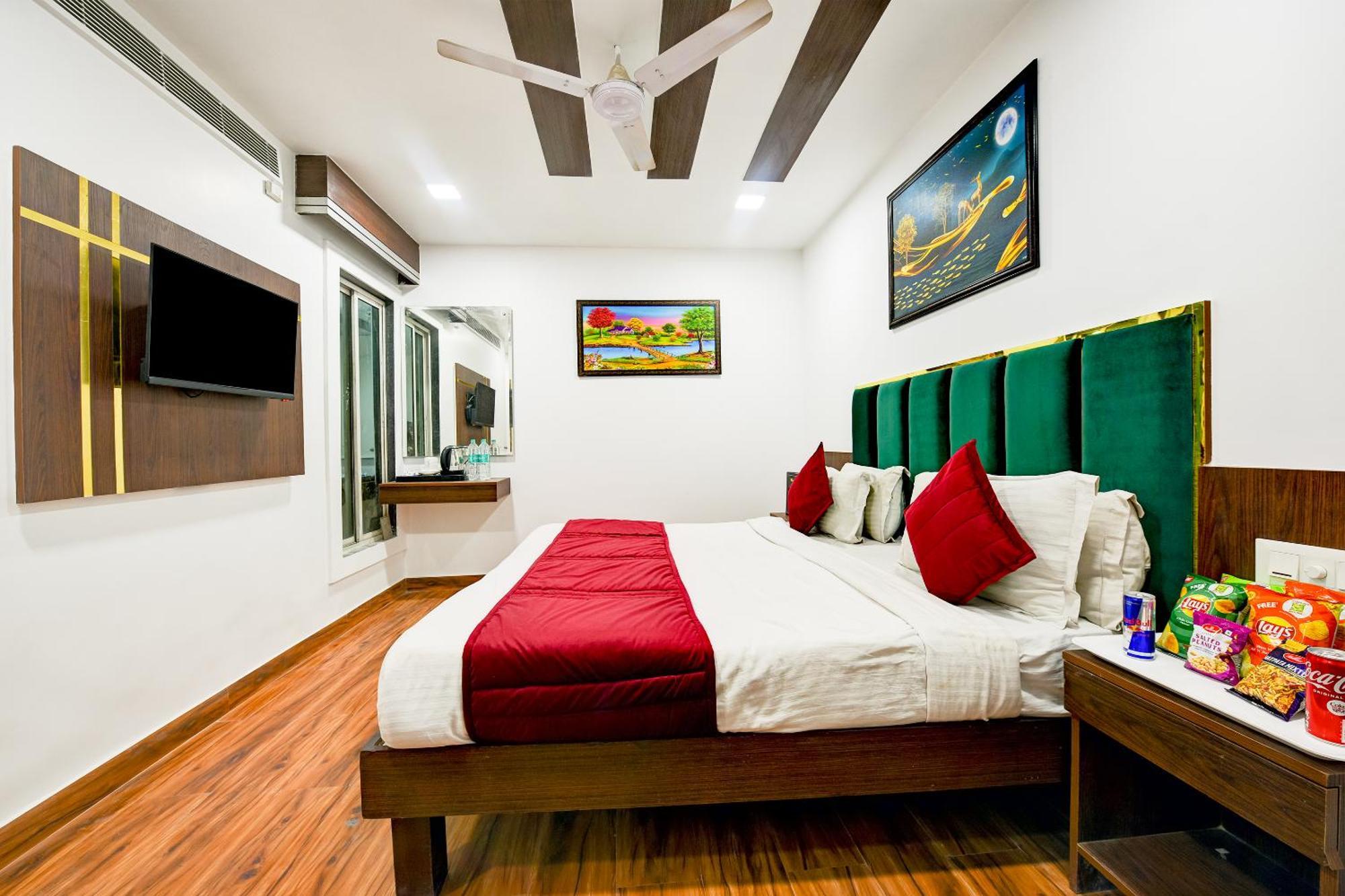 Staybook South Delhi Hotel New Delhi