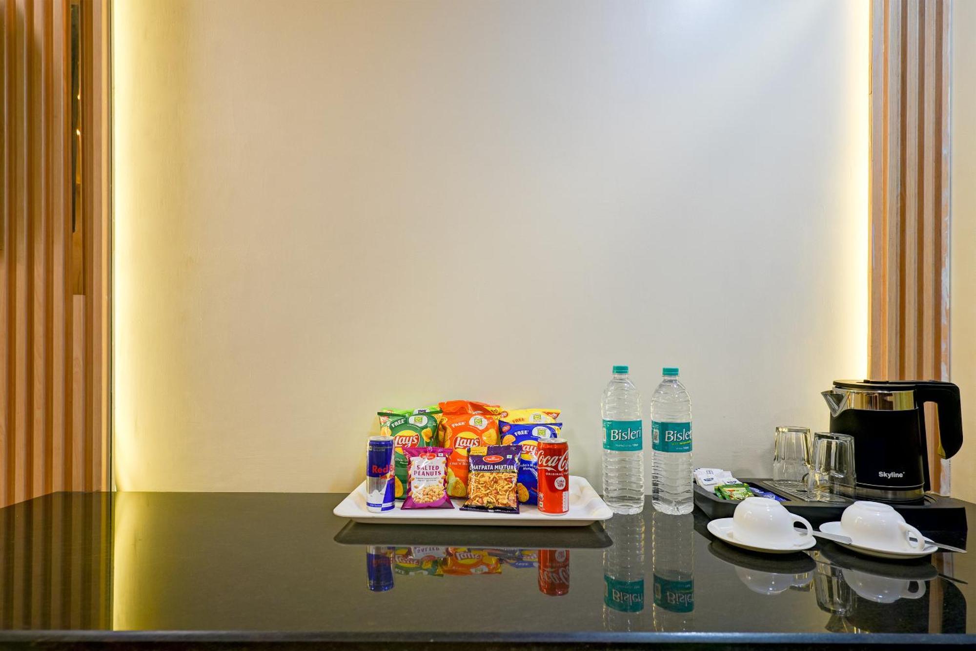 Staybook South Delhi 4*