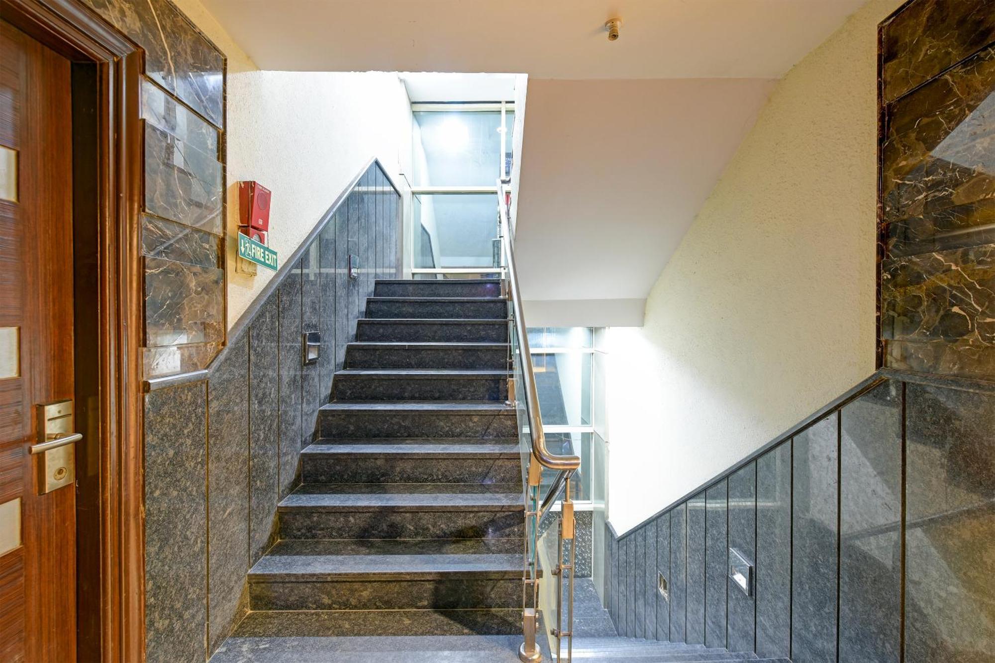 Staybook South Delhi New Delhi