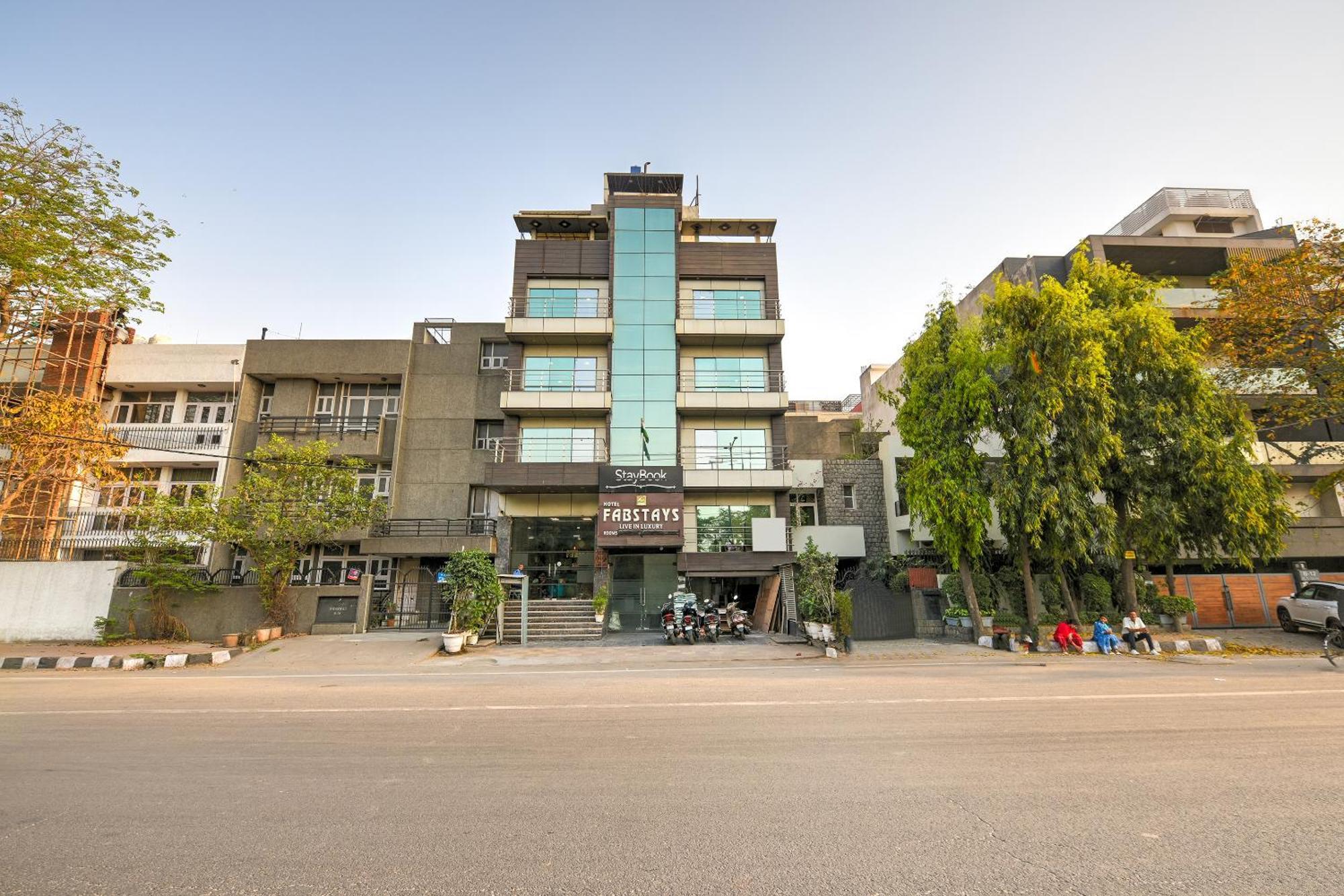 Staybook South Delhi 4* New Delhi