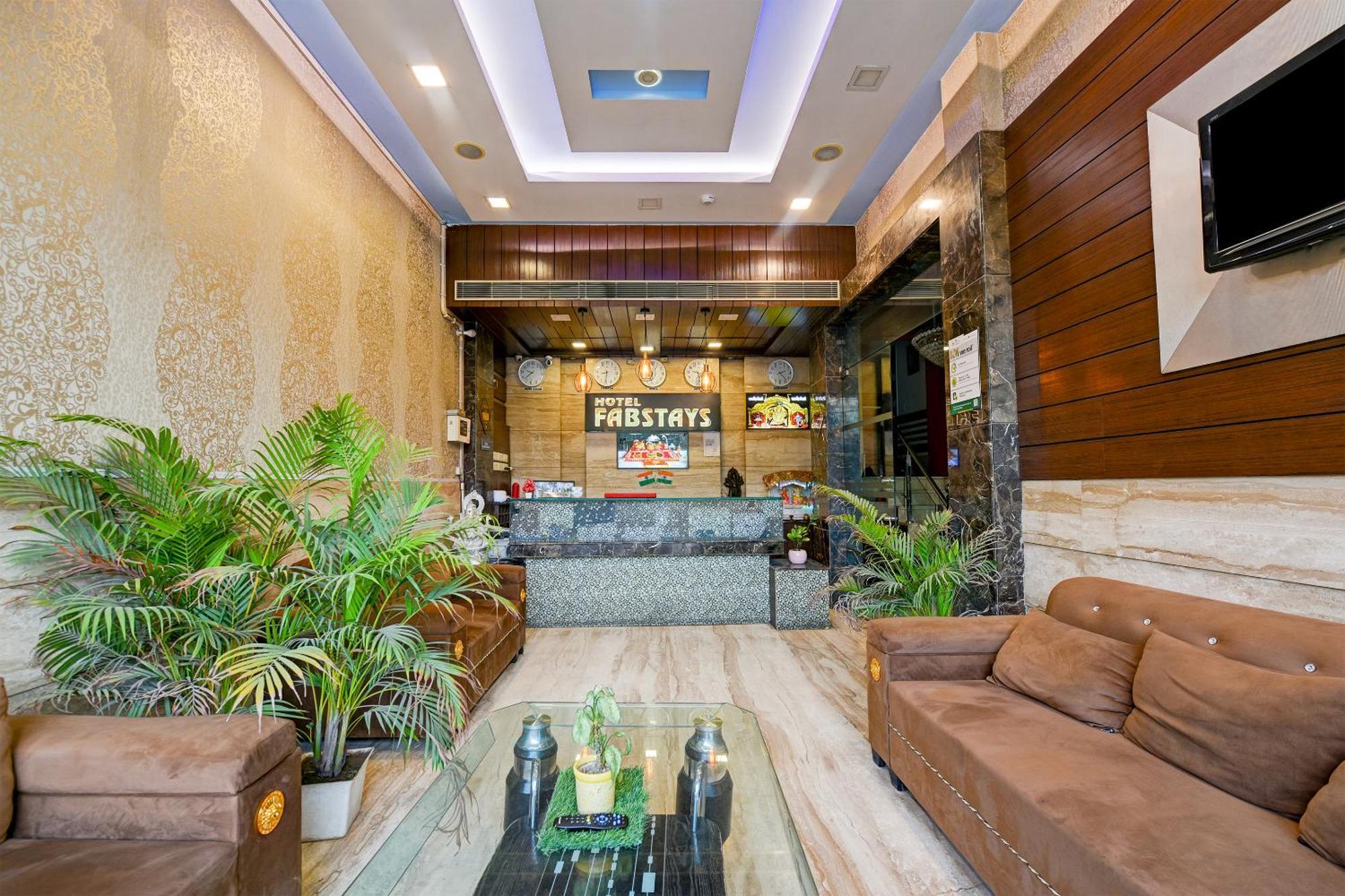 Hotel Staybook South Delhi New Delhi