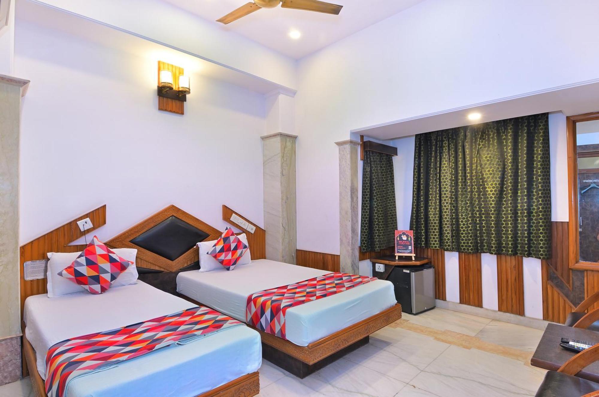 The Natraj Yes Please -new Delhi New Delhi