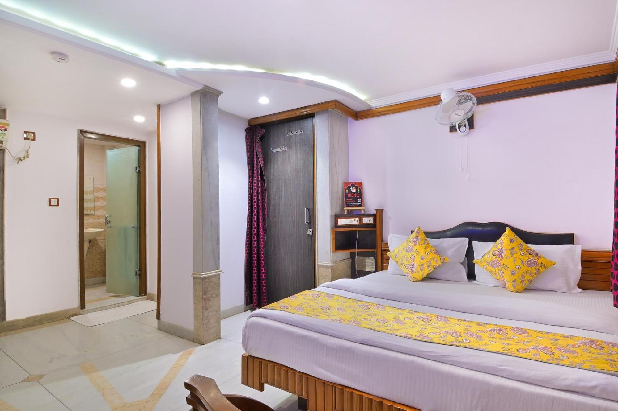 The Natraj Yes Please -new Delhi Hotel 4*