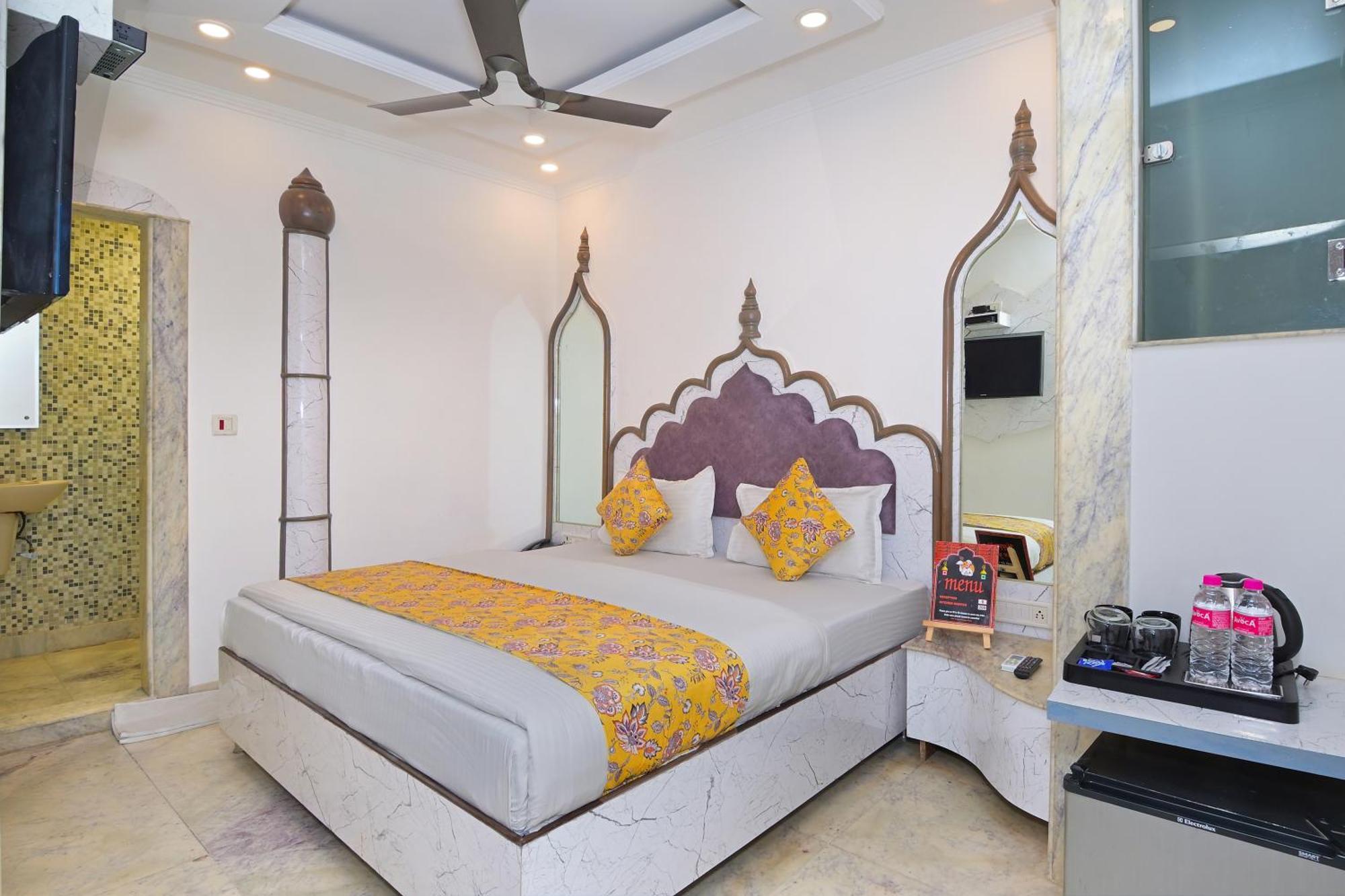 The Natraj Yes Please -new Delhi