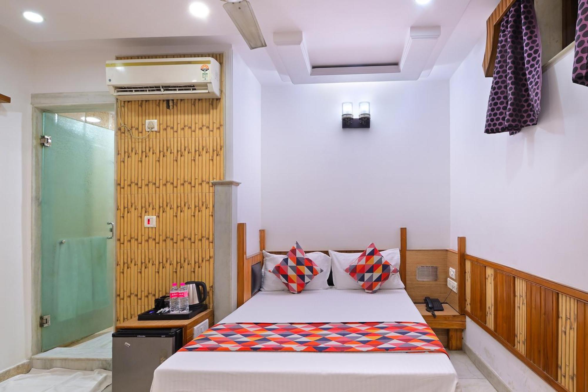 Hotel The Natraj Yes Please -new Delhi