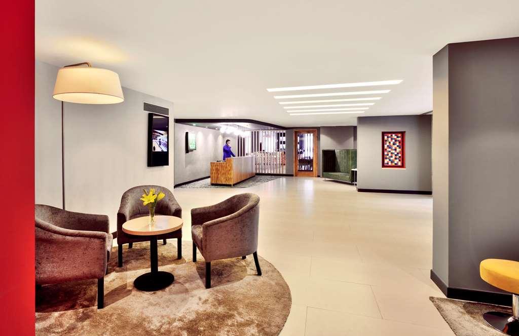 Park By Radisson Lajpat Nagar Hotel