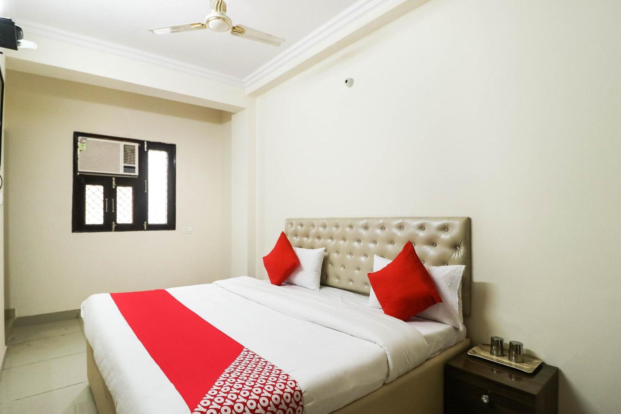 O Happy Hotel