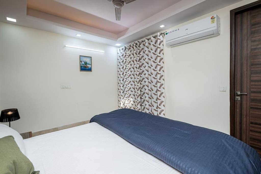 Anandit Homes - Elegant 3 Bedroom With Lift Apartment *
