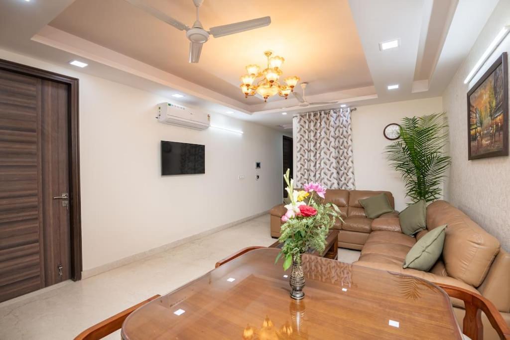 Apartment Anandit Homes - Elegant 3 Bedroom With Lift *