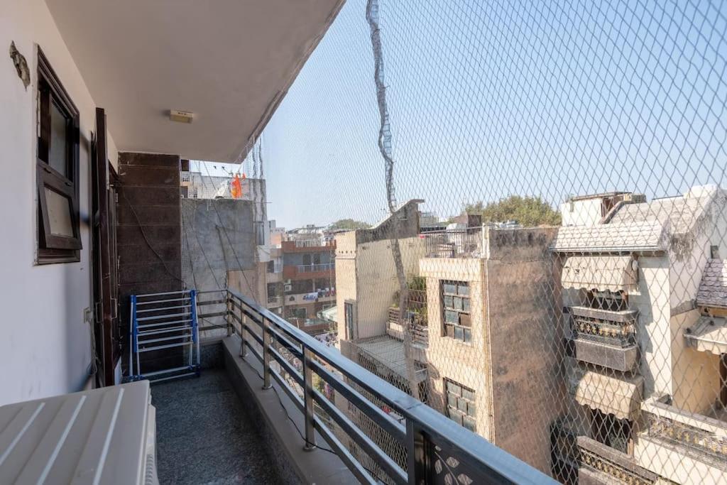 Anandit Homes - Elegant 3 Bedroom With Lift New Delhi
