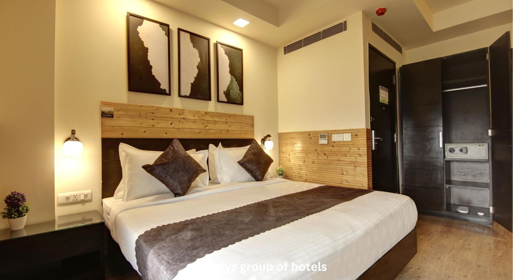Hotel Saltstayz Thyme - New Friends Colony 4*