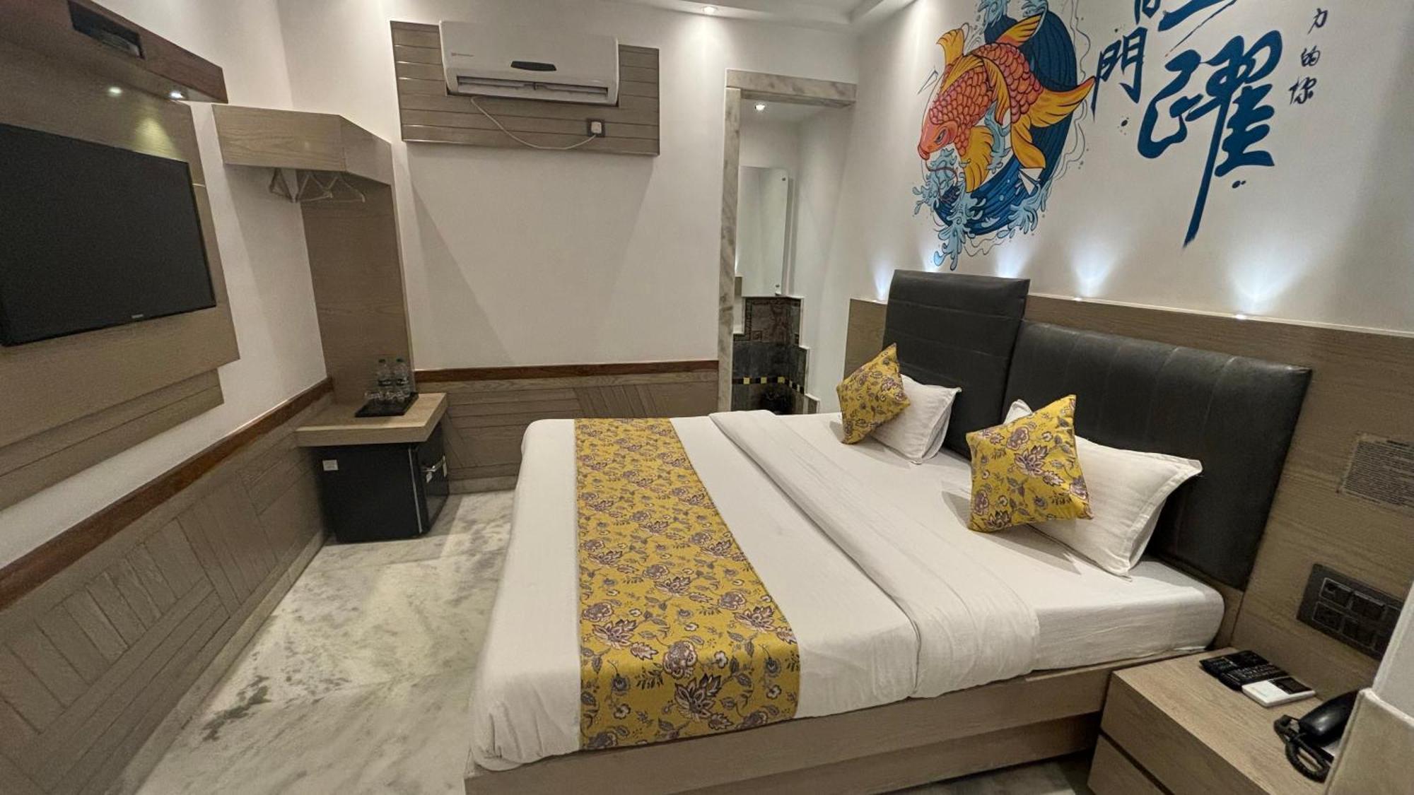 Hotel The Yes Please - New Delhi