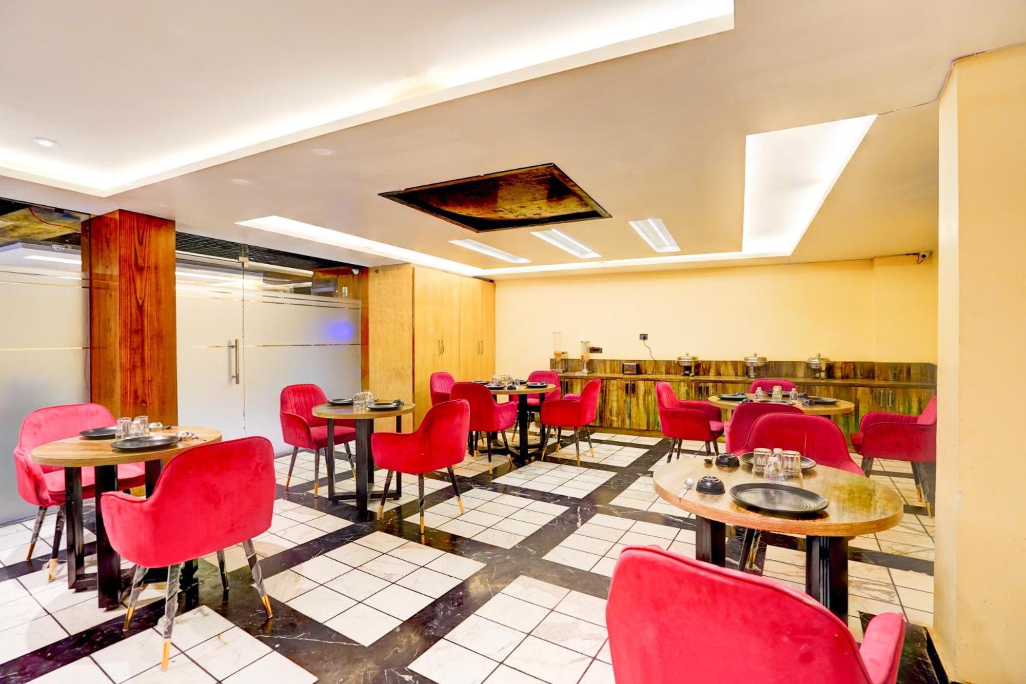 Hotel Staybook Nitya Maharani Free Airport Pickup New Delhi