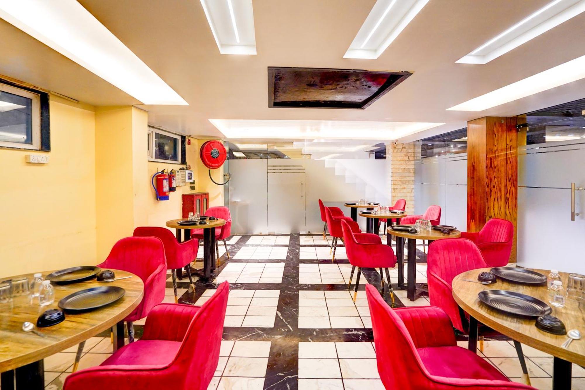 Hotel Staybook Nitya Maharani Free Airport Pickup New Delhi