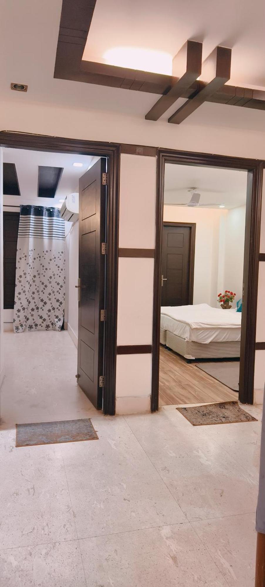 Apartment Palatial 3bhk Apartment!greater Kailash 1