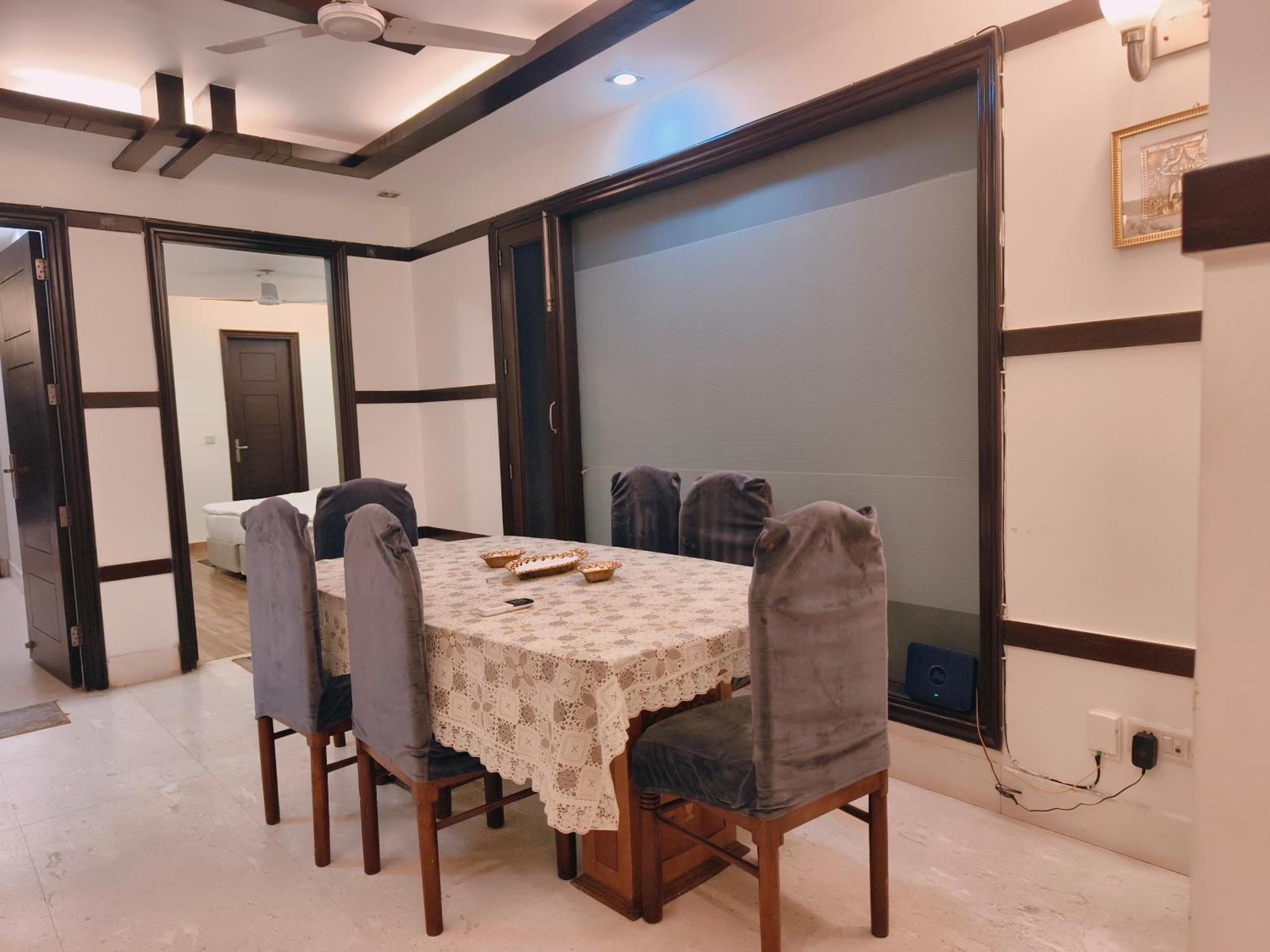 Apartment Palatial 3bhk Apartment!greater Kailash 1 *
