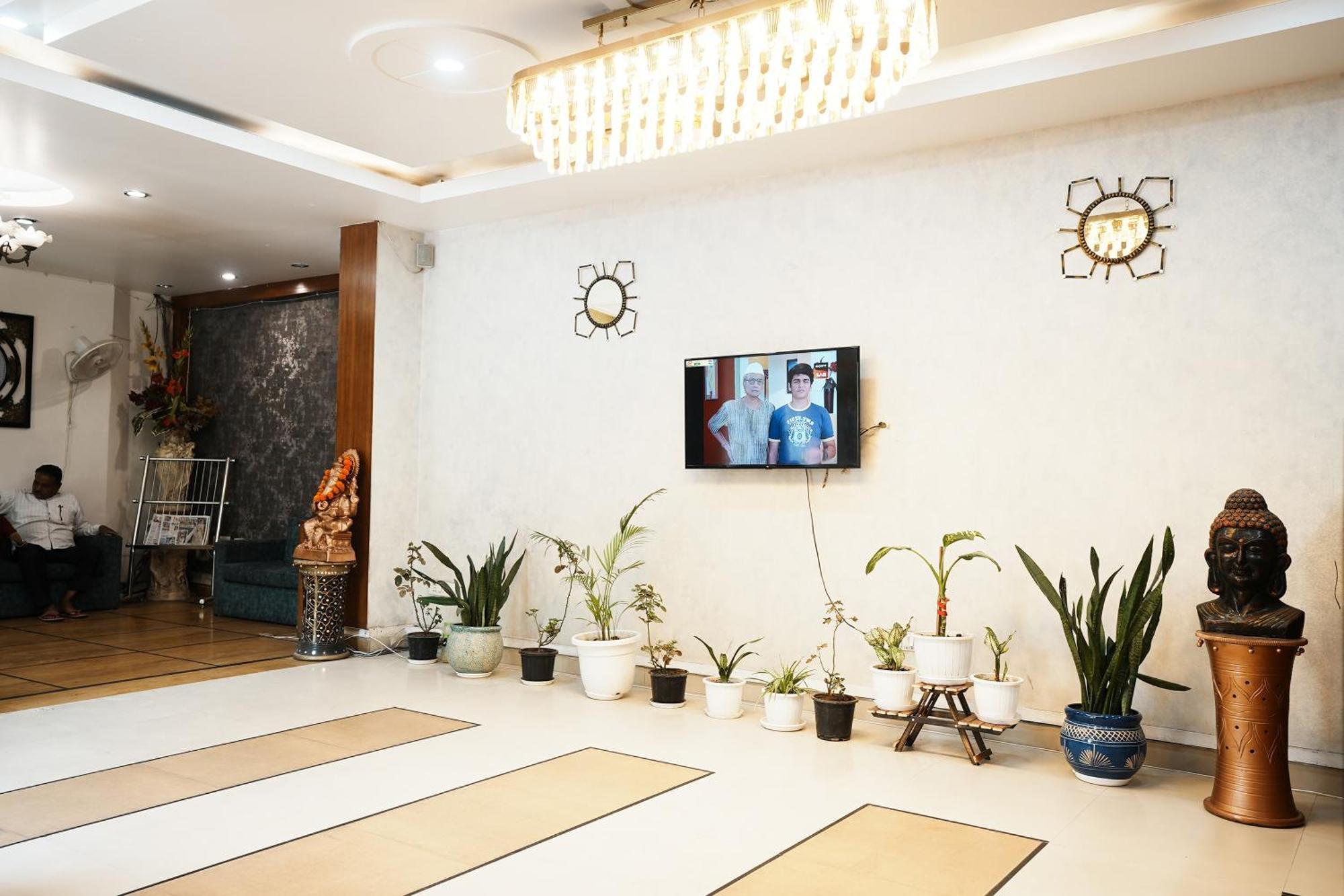 Hotel Om Paradise Near Igi Delhi Airport New Delhi