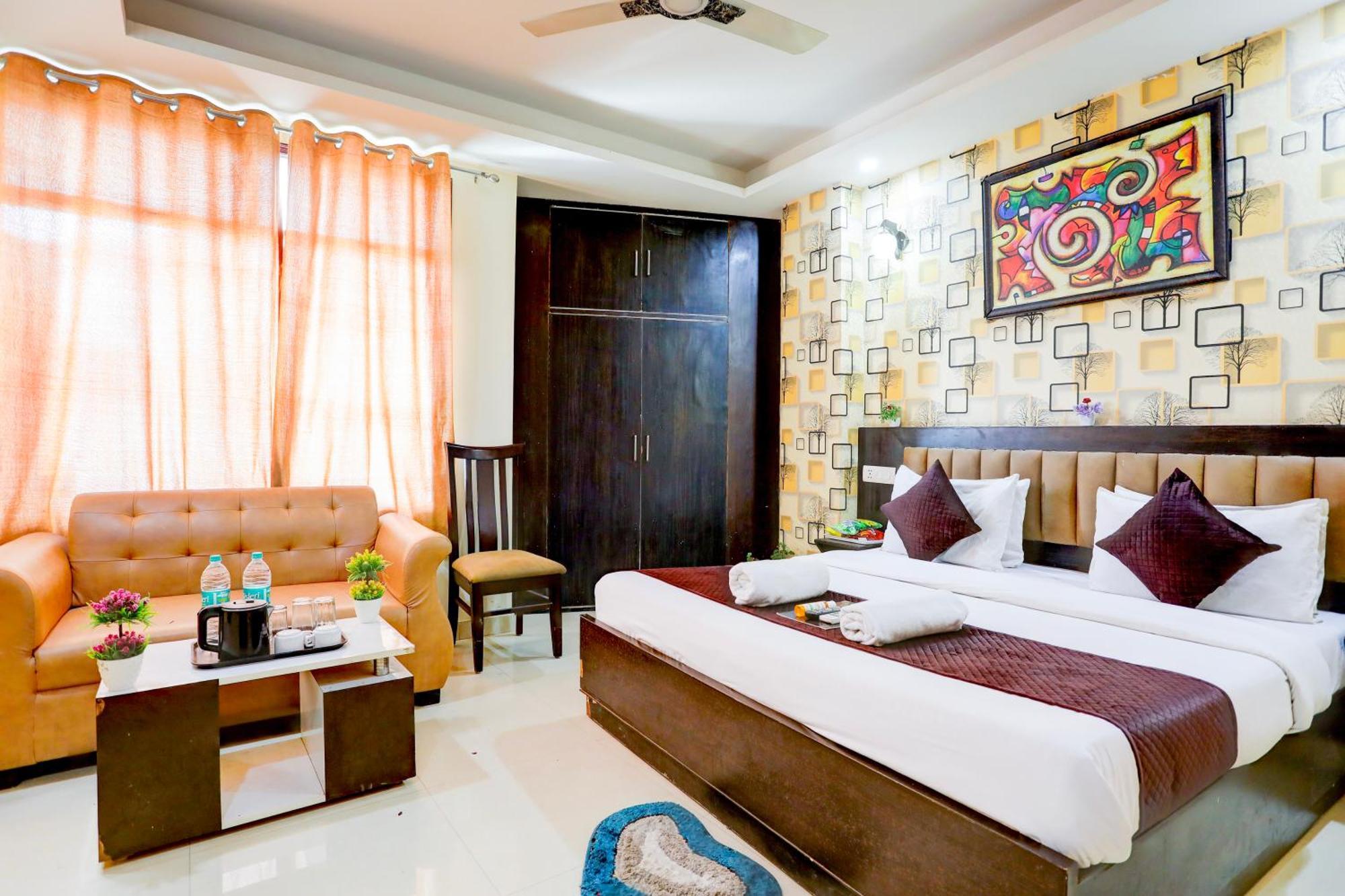 Hotel Royal Sky Luxury Near Delhi Airport