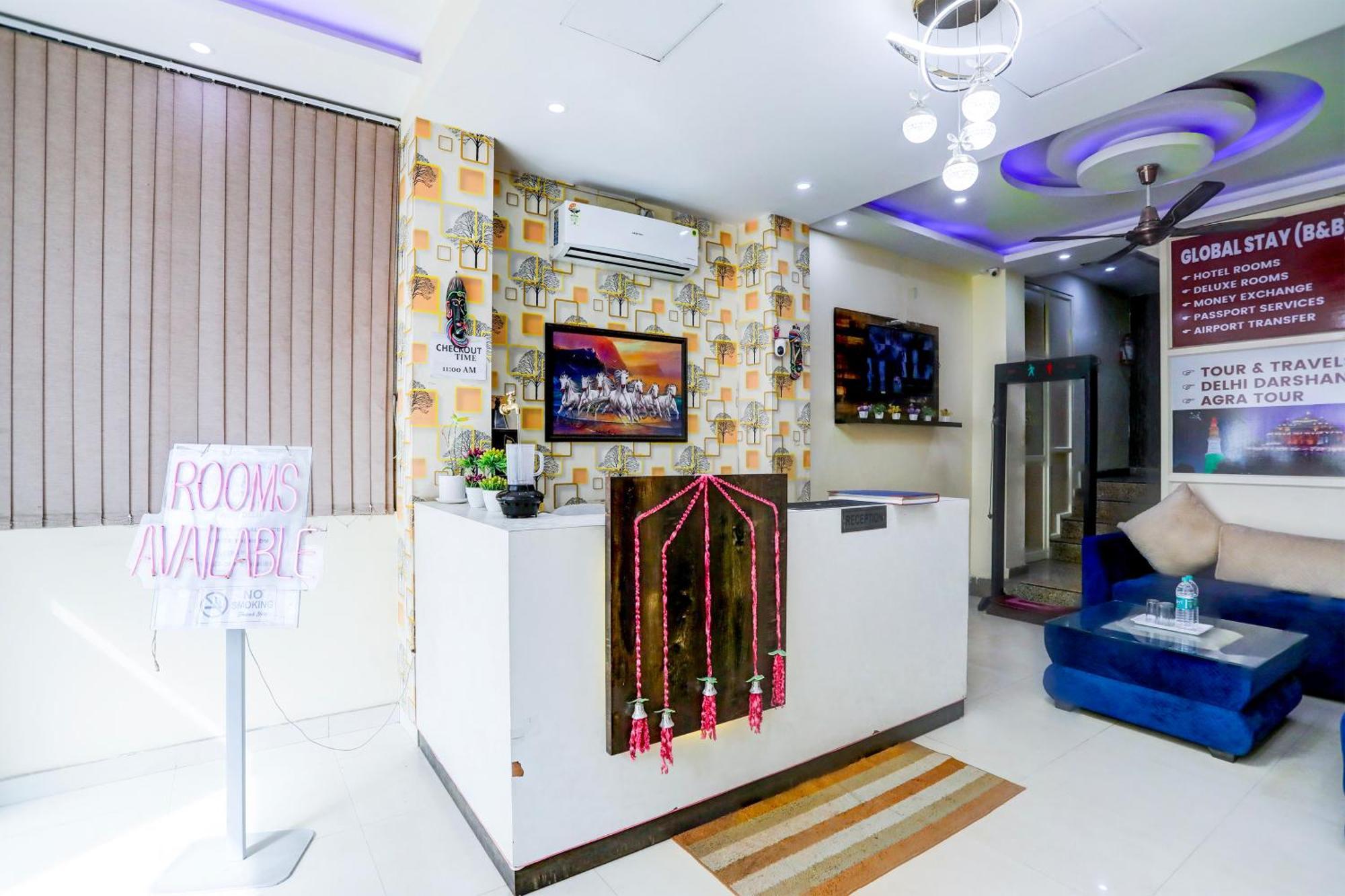 Hotel Royal Sky Luxury Near Delhi Airport 3*