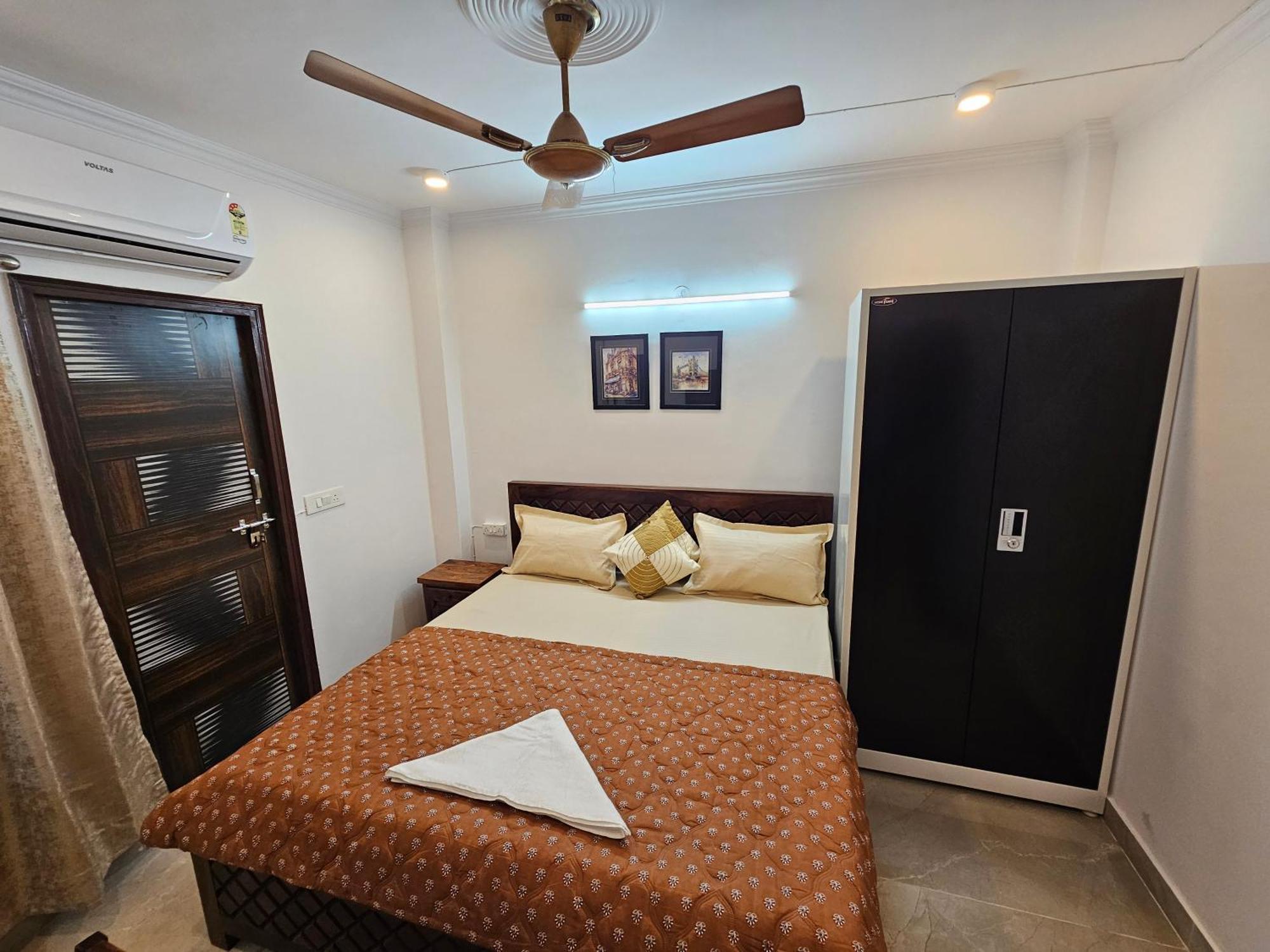 Gautam Nagar South Delhi