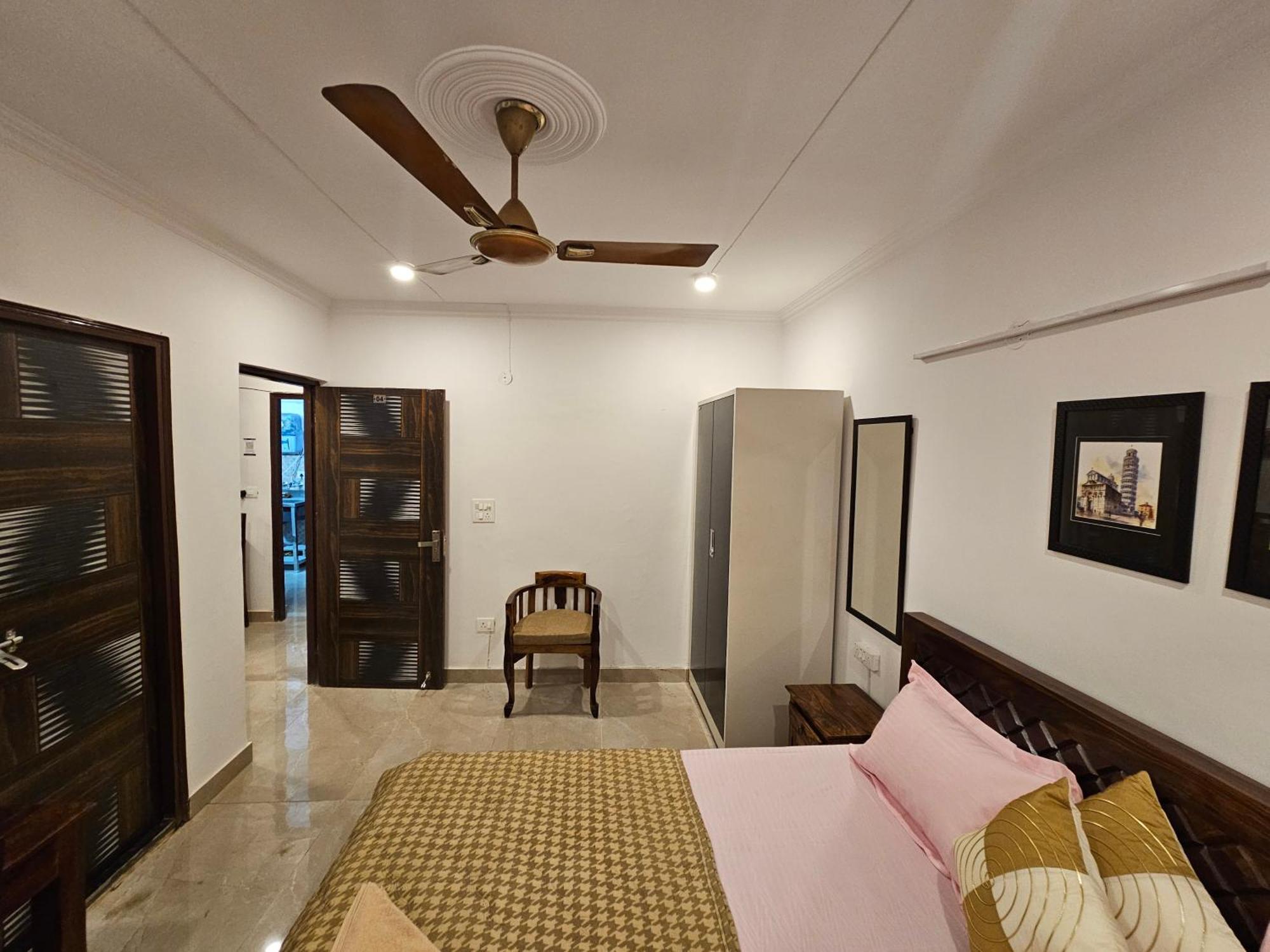 Gautam Nagar South Delhi *