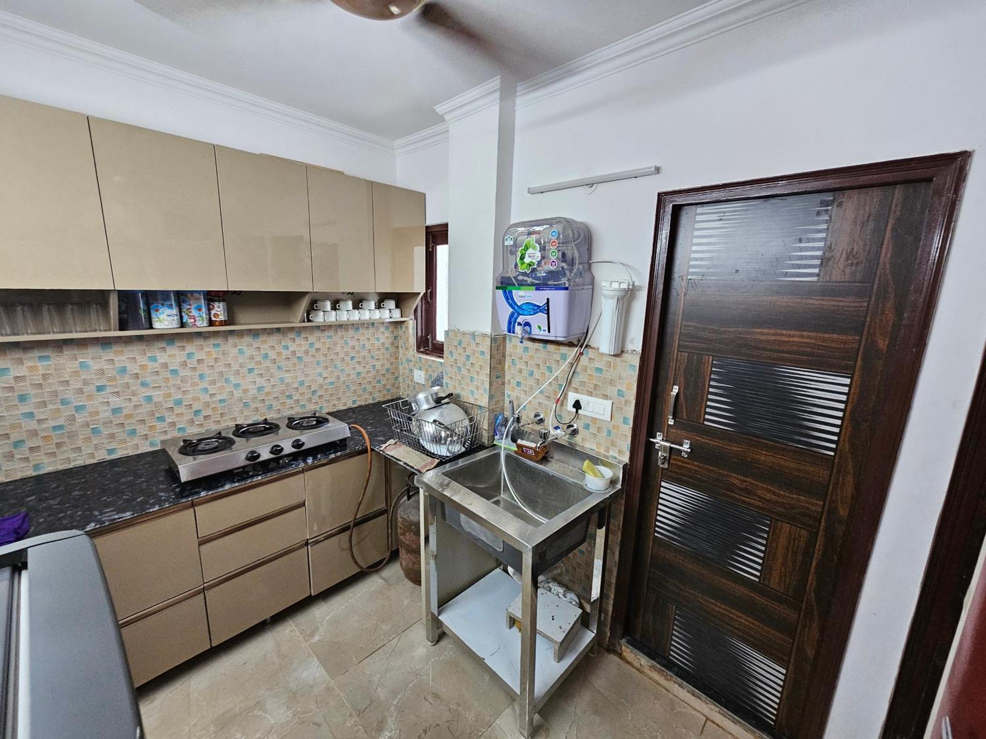 Gautam Nagar South Delhi Apartment *