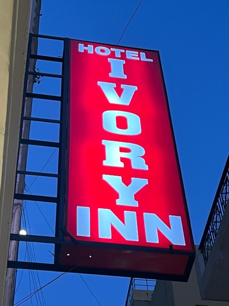 Hotel Ivory At Igi Airport