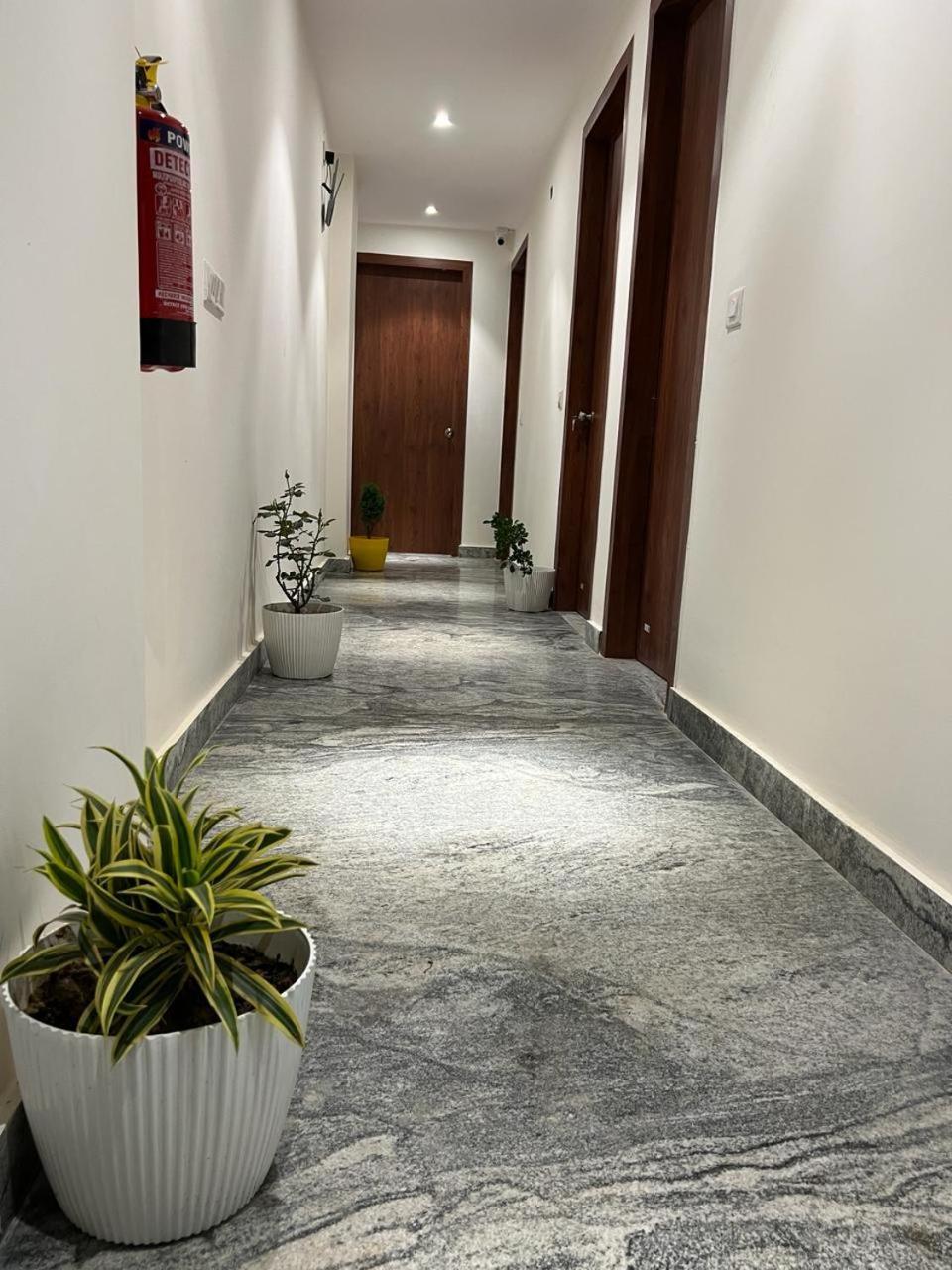 Ivory At Igi Airport Hotel New Delhi