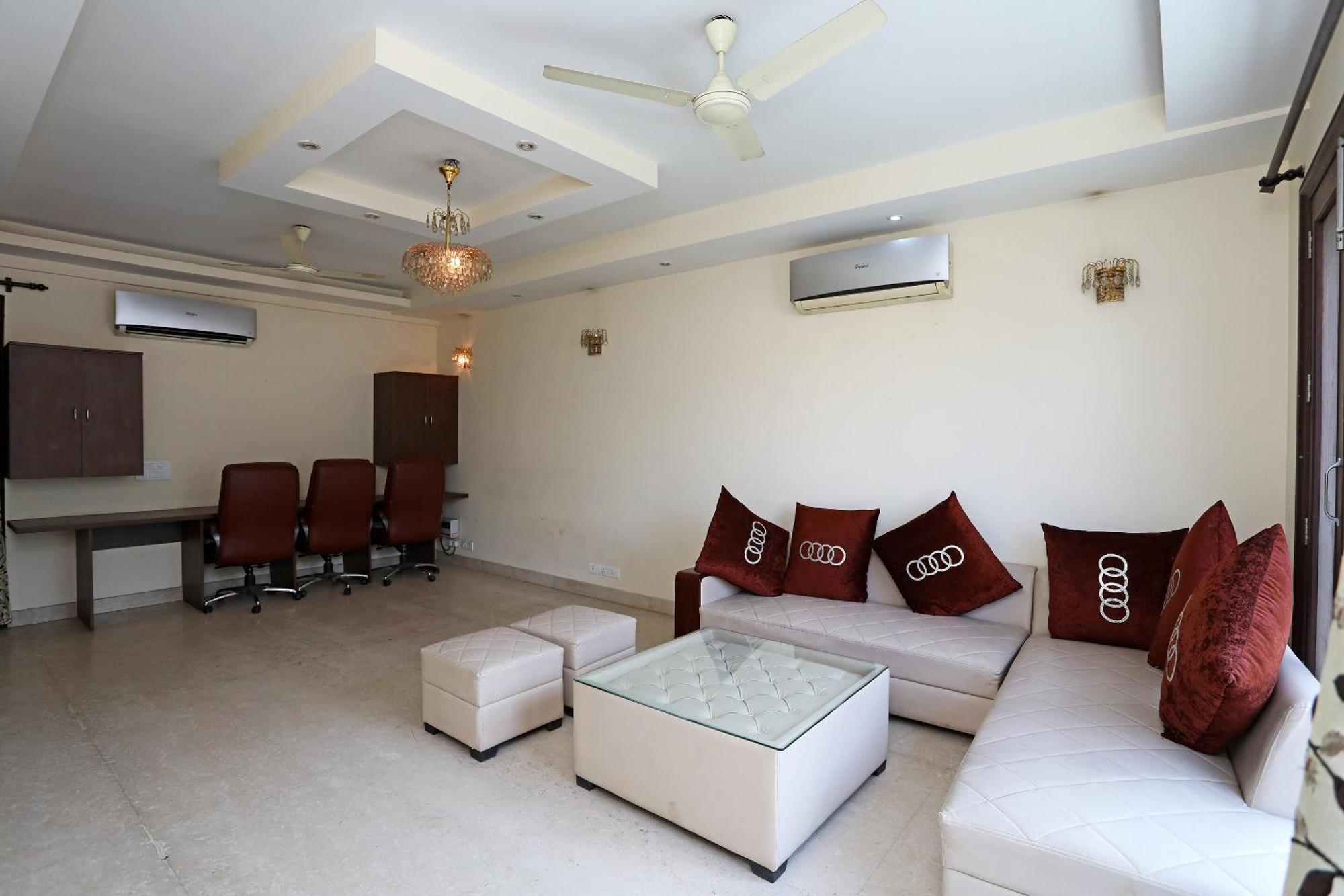 Hotel O South Paradise New Delhi