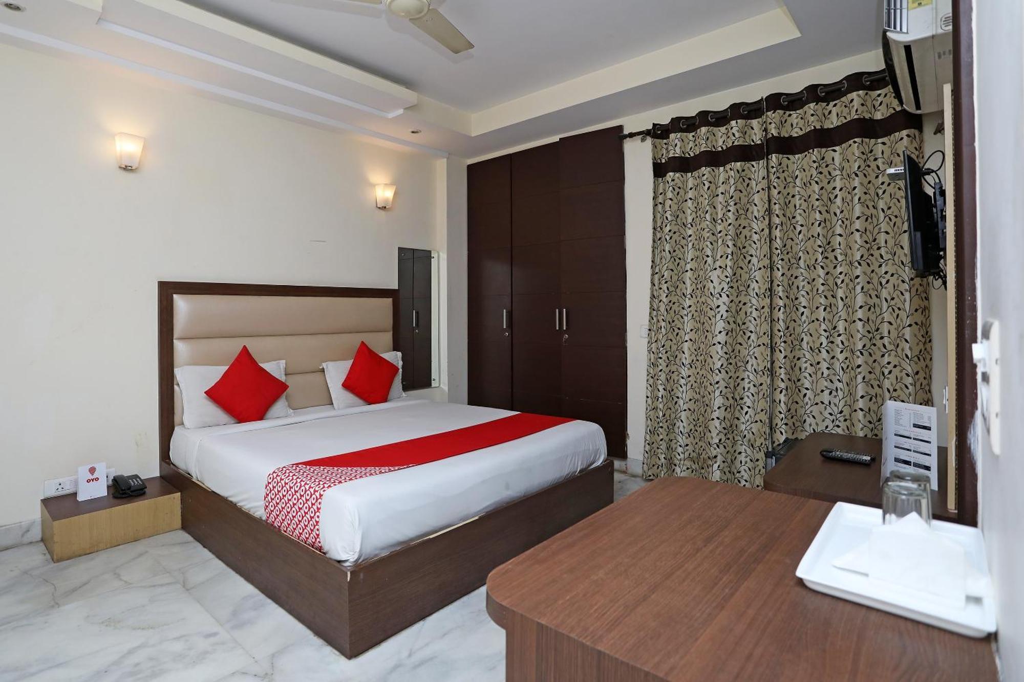 Hotel O South Paradise New Delhi