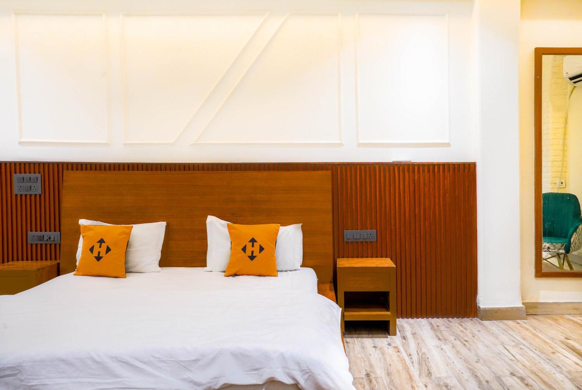 Hide-in Delhi Hostel *