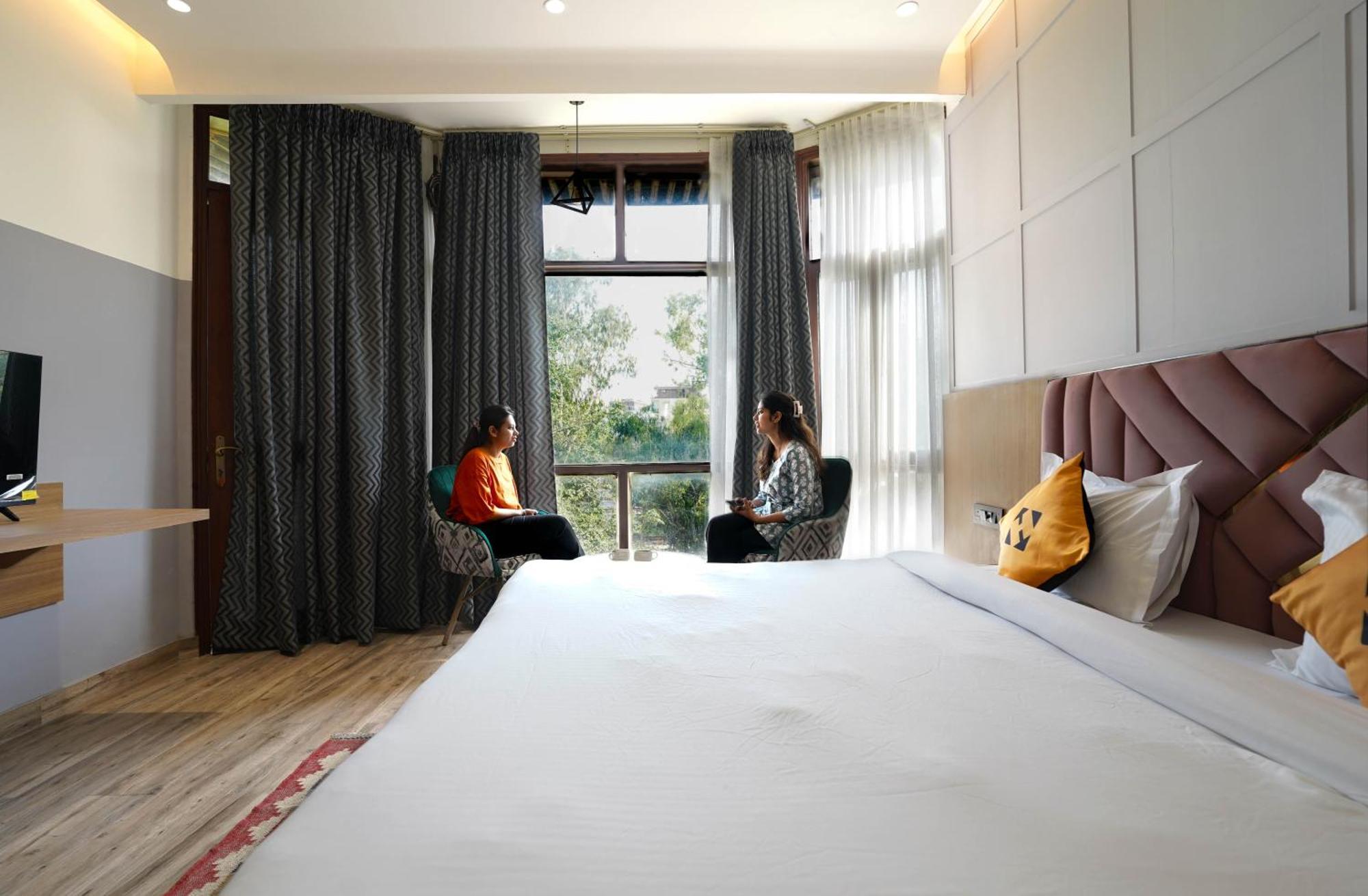 Hide-in Delhi Hostel