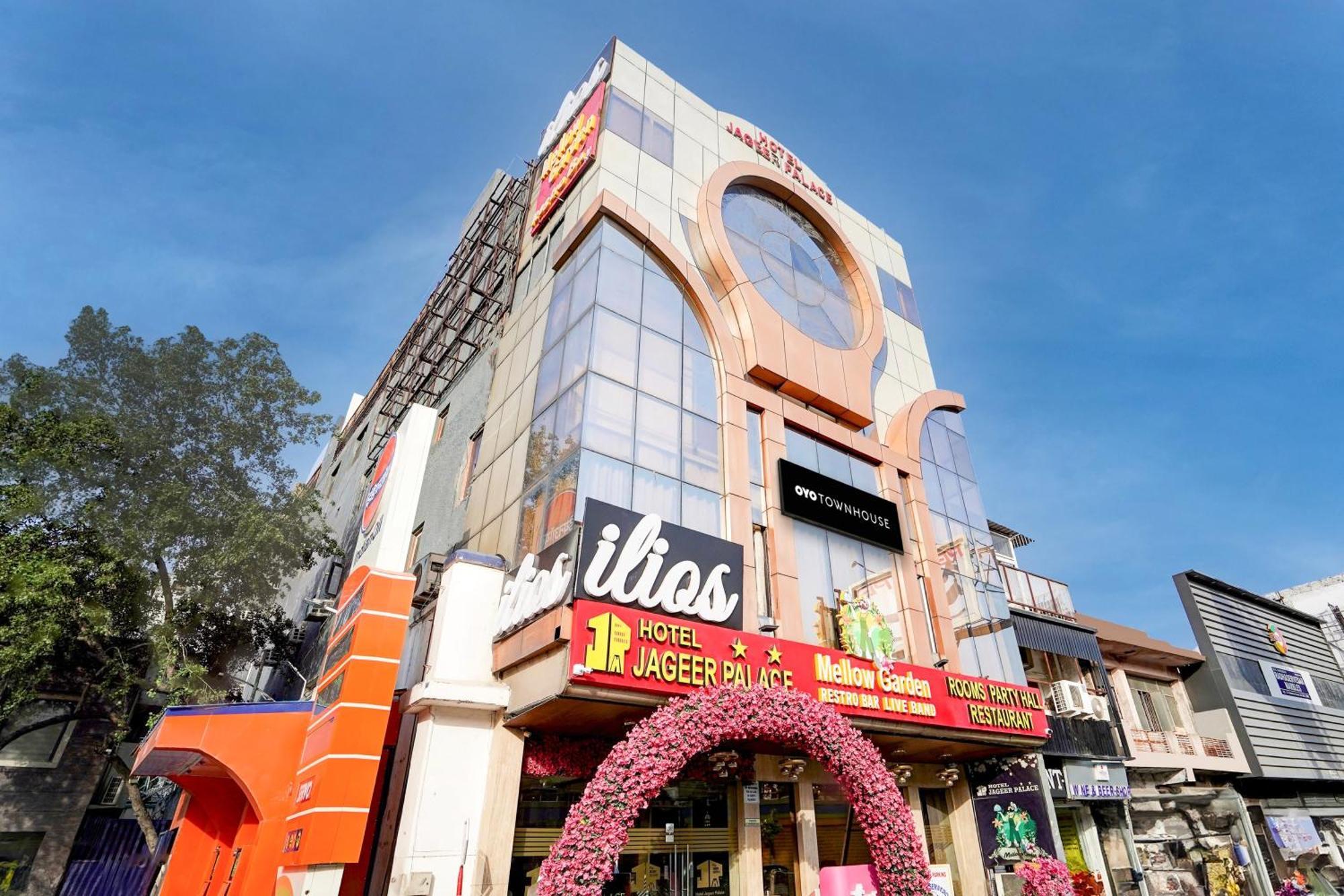 Townhouse Jageer Palace Near Mayapuri Chowk Hotel