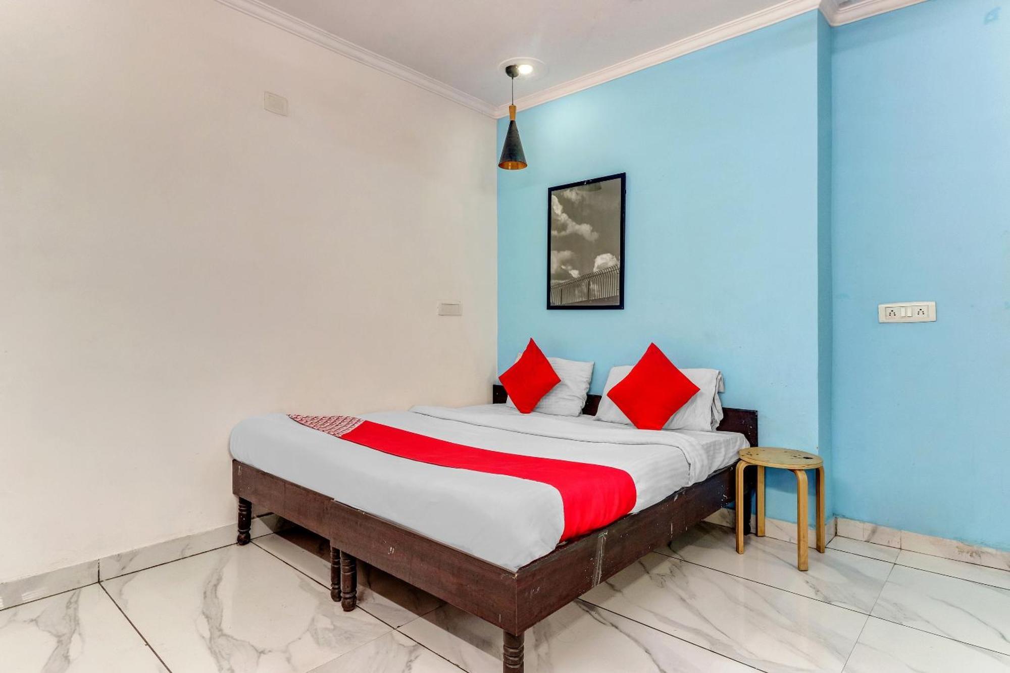Hotel O Cozy Delhi (National Capital Territory of India)