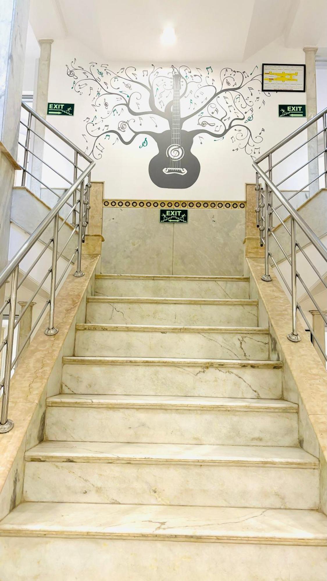 Hotel The Yes Please - New Delhi