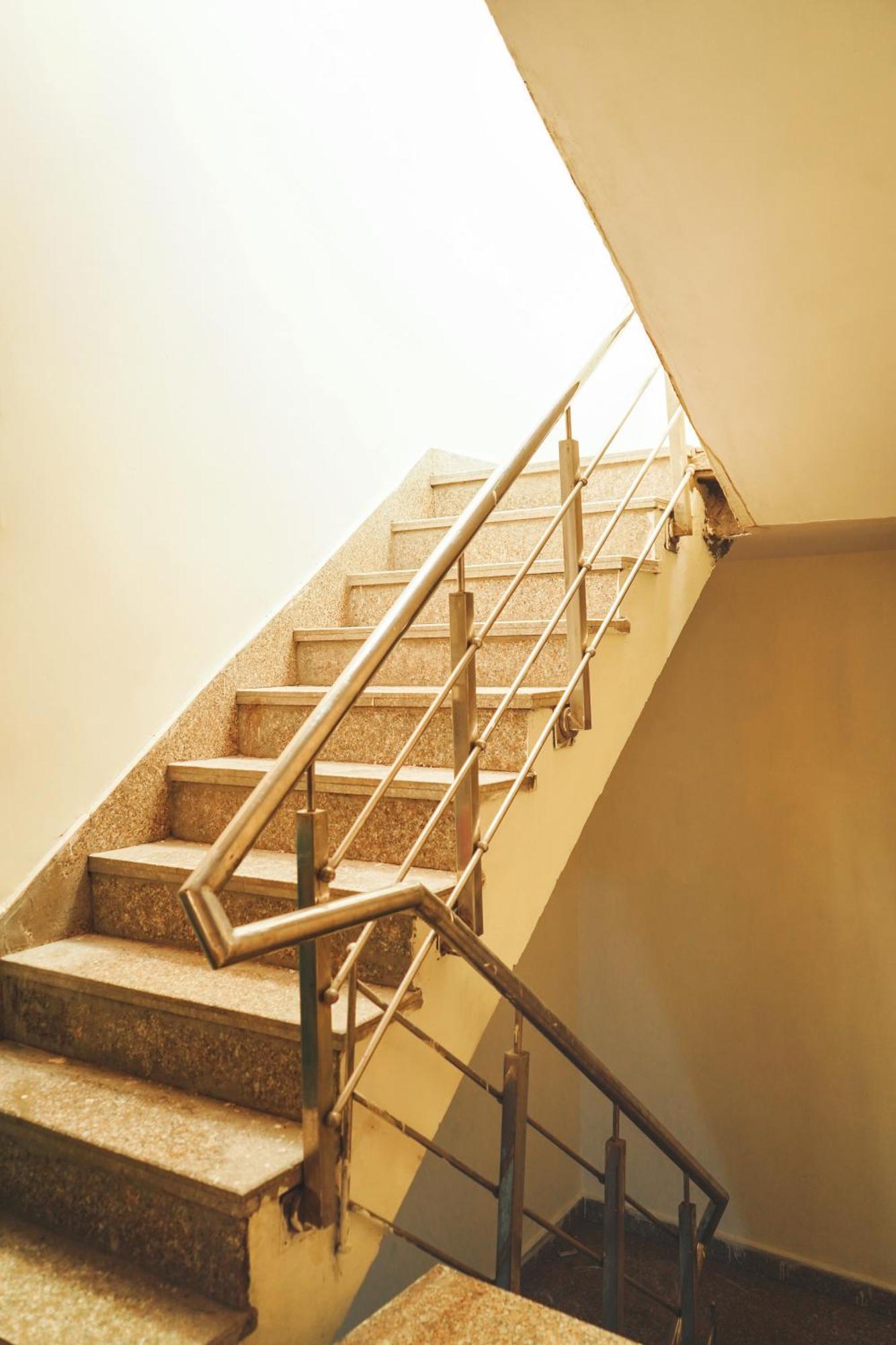 Hotel Krishna Palace - Sant Nagar Nova Deli