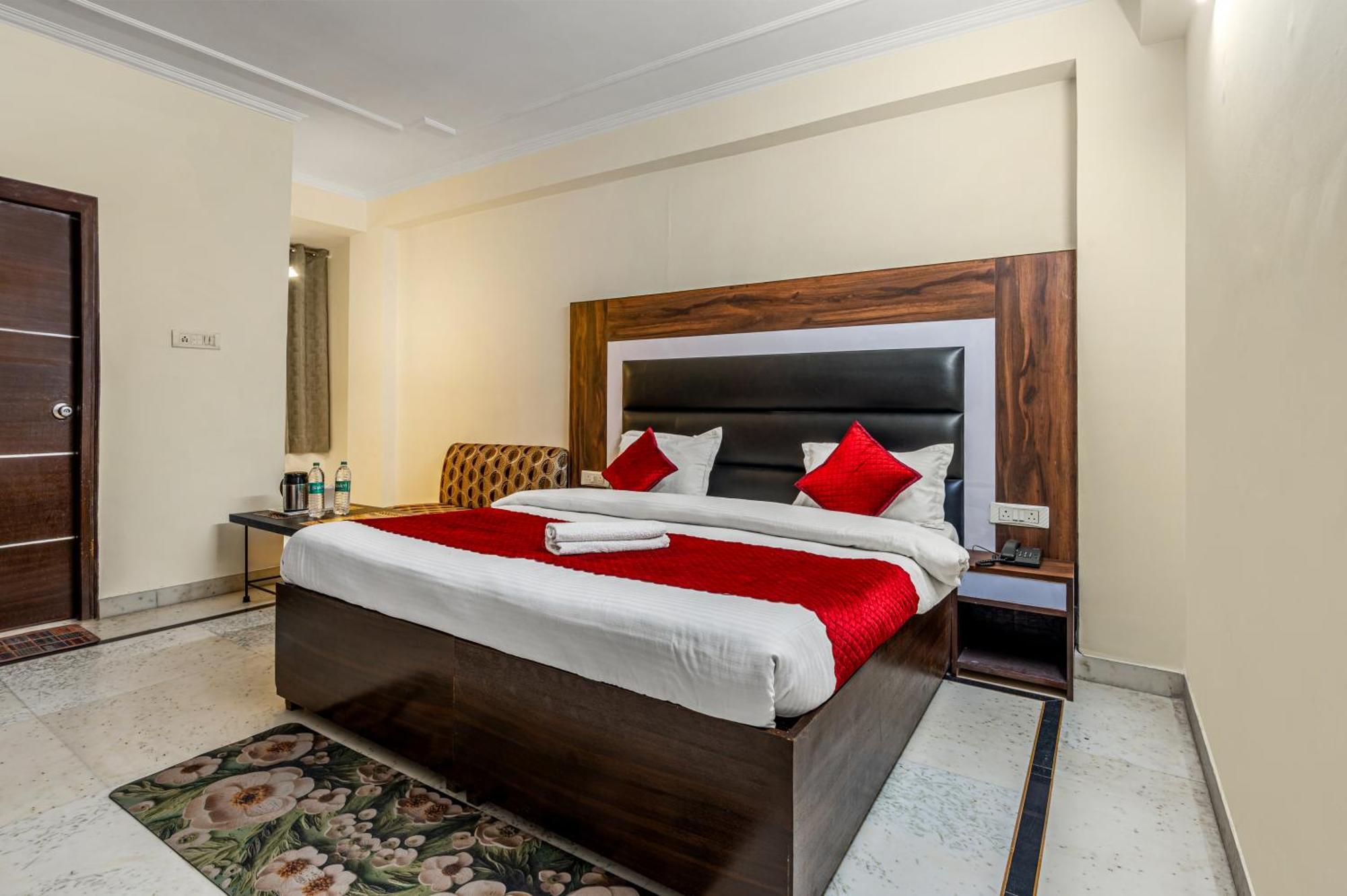 Palace Delhi (National Capital Territory of India)