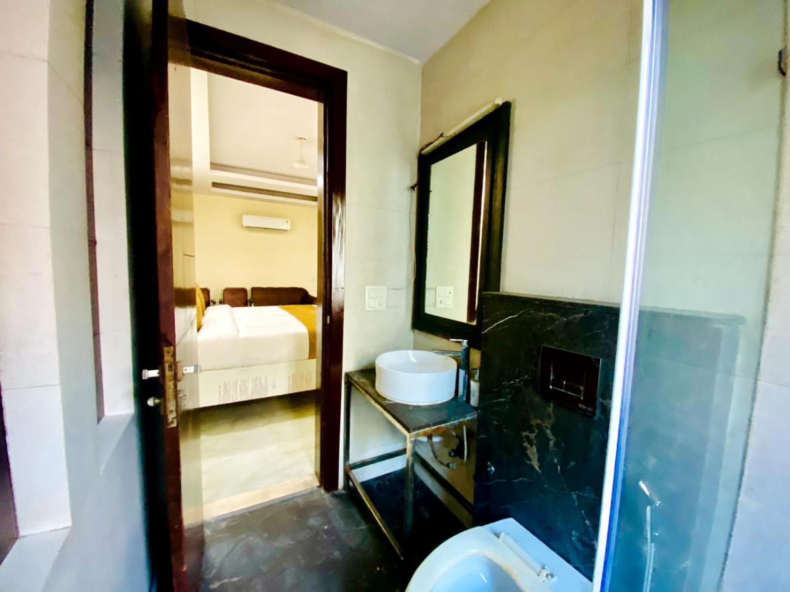 Grand New Delhi