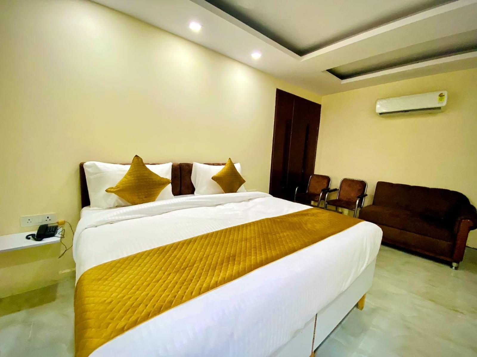 Grand New Delhi