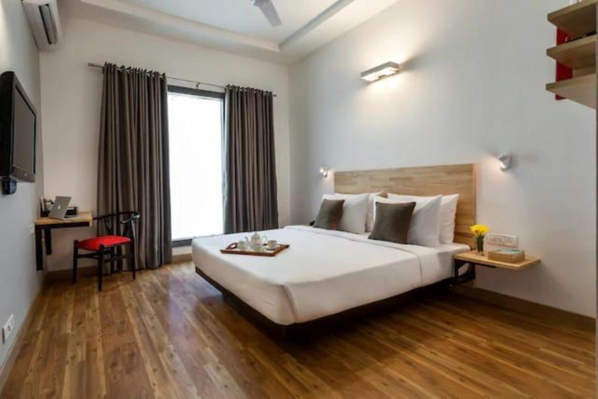 Majestic - East Of Kailash Hotel Nova Deli