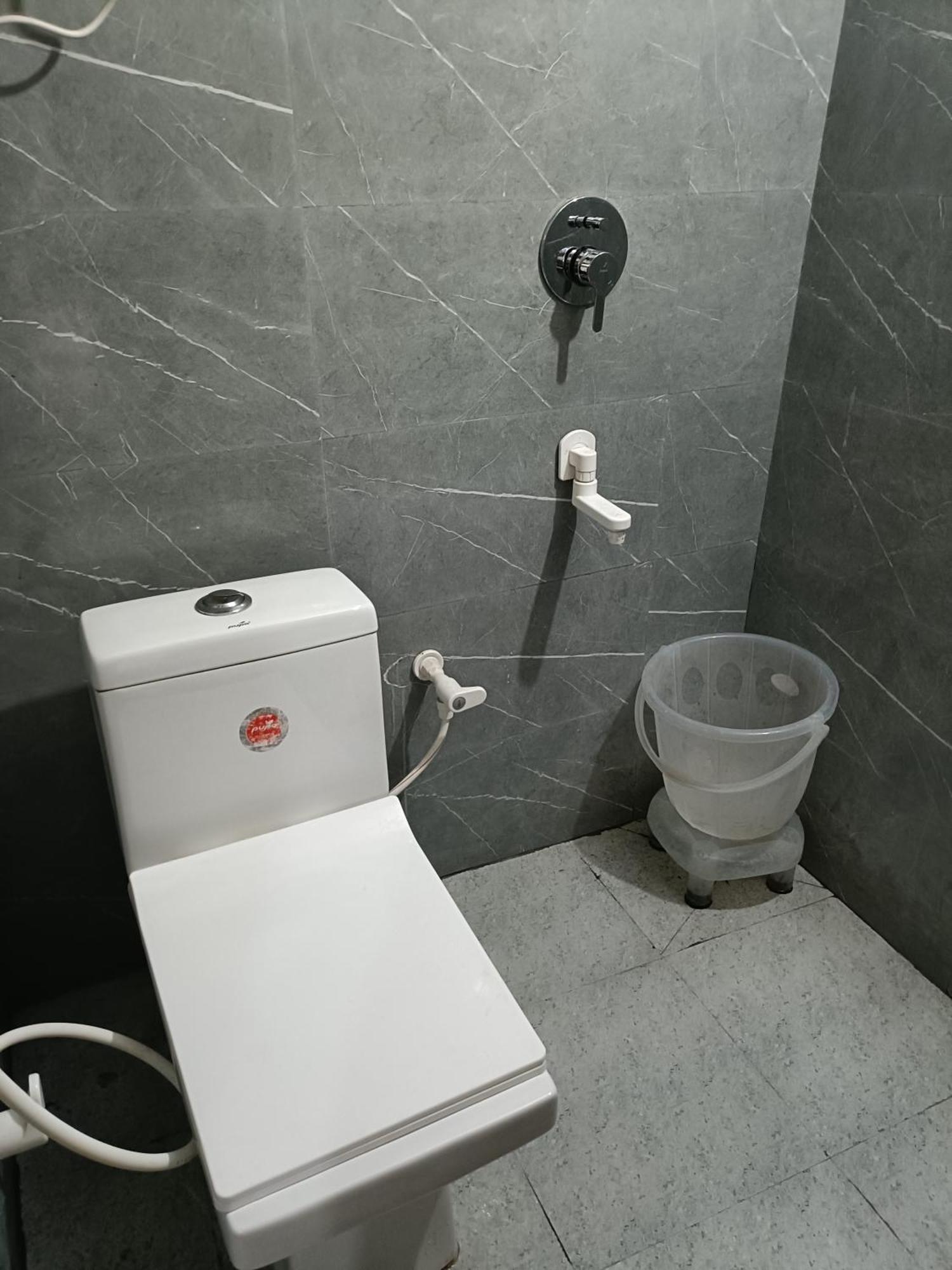 Marina Plaza Near Igi Airport Delhi Hotel New Delhi