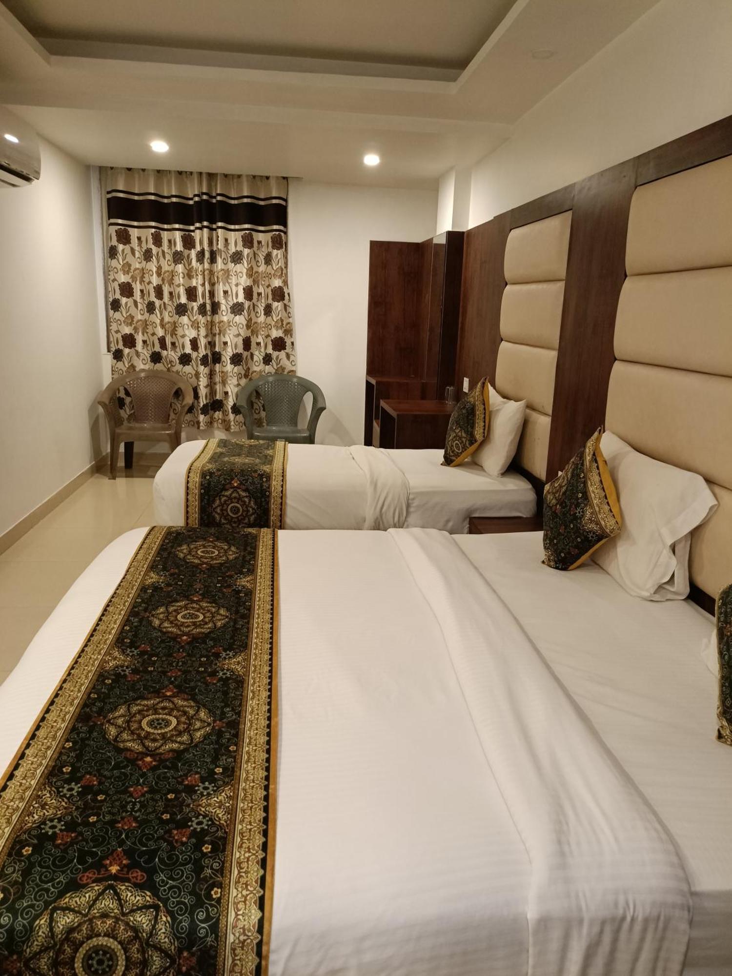 Marina Plaza Near Igi Airport Delhi Hotel