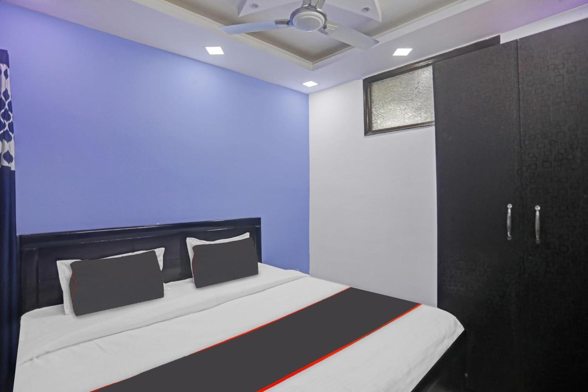 Collection O Nirvana Residency Near Lotus Temple