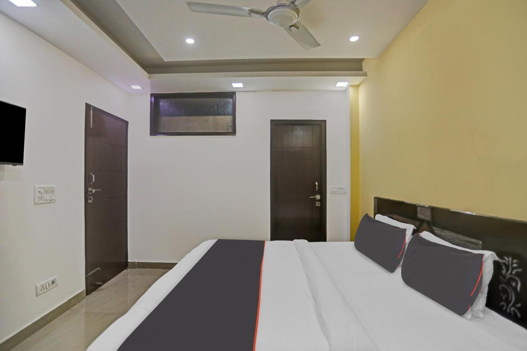Hotel Collection O Nirvana Residency Near Lotus Temple