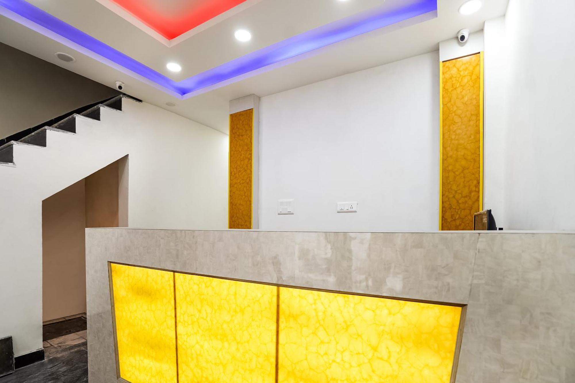 O Golden Tower Hotel 4*