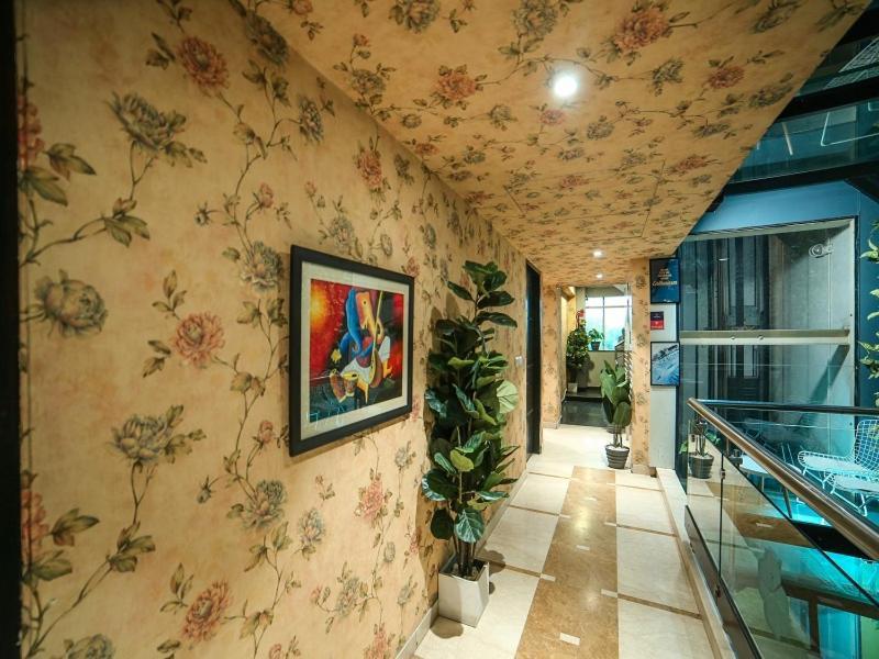 Woodapple Residency Hotel Nova Deli